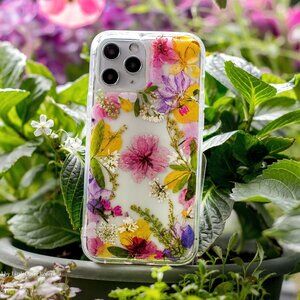 Real Pressed Flower Phone case Cover For Iphone 15 , 15 pro, 15 pro max, 14 13